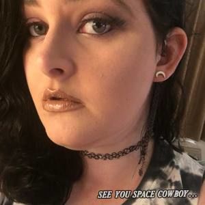 Meet your Posher, Steph